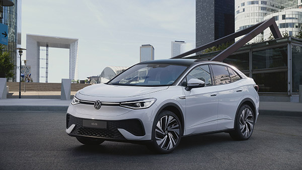 Volkswagen ID5 ఎలక్ట్రిక్ కూప్ ఎస్యూవీ ఆవిష్కరణ; పూర్తి చార్జ్ పై 520 కిలోమీటర్ల రేంజ్