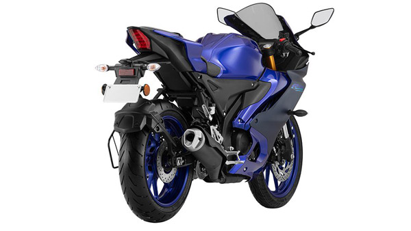 R15 బైక్పై ఒక్కసారిగా రూ. 3,000 పెంచిన Yamaha: పూర్తి వివరాలు