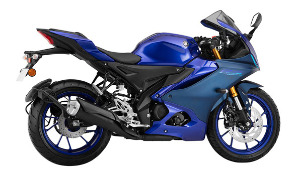 R15 బైక్పై ఒక్కసారిగా రూ. 3,000 పెంచిన Yamaha: పూర్తి వివరాలు