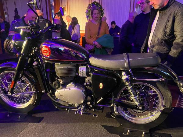 BSA మోటార్సైకిల్స్ యొక్క మొదటి బైక్ 'గోల్డ్స్టార్ 650' ఆవిష్కణ: వివరాలు