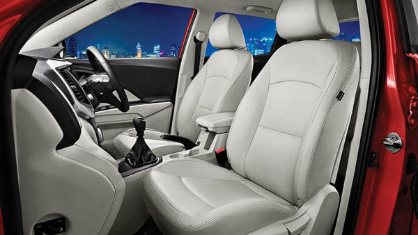 Mahindra XUV300 ఫేస్లిఫ్ట్ వస్తోంది.. ఇందులో కొత్తగా ఏమి ఉంటుందంటే..?