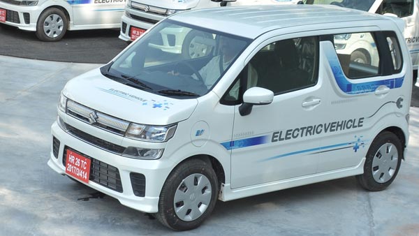 మారుతి సుజుకి నుండి 10,000 యూనిట్ల WagonR ఎలక్ట్రిక్ కార్లు కొంటాం.. కానీ ఒక్క షరతు: BluSmart
