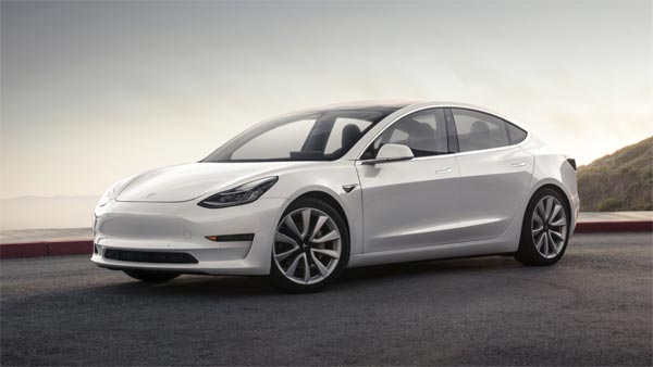 Tesla నుండి ఒకటి కాదు మొత్తం నాలుగు ఎలక్ట్రిక్ కార్లు వస్తున్నాయ్.. కేంద్రం గ్రీన్ సిగ్నల్..!!