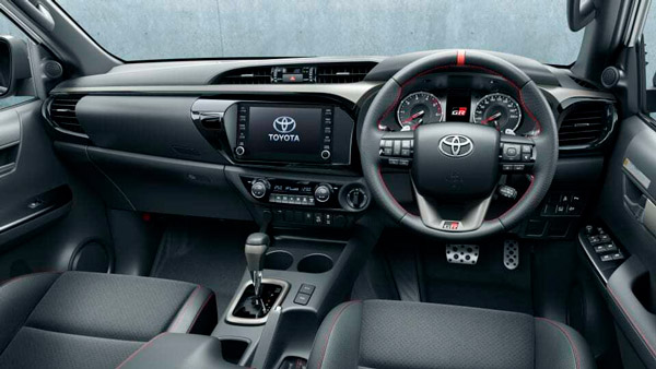 Fortuner ఎస్యూవీలో ఉపయోగించిన ఇంజన్నే Toyota Hilux పికప్ ట్రక్లో కూడా..