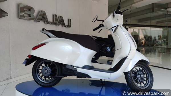 బజాజ్ బ్లేడ్ (Bajaj Blade) పేరు కోసం ట్రేడ్మార్క్ దాఖలు.. ఇది కొత్త ఎలక్ట్రిక్ టూవీలరా..?