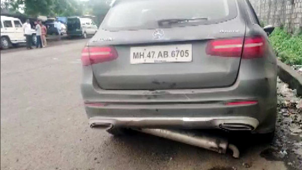 సైరస్ మిస్త్రీ మరణంపై ఫోరెన్సిక్ రిపోర్ట్ : యాక్సిడెంట్ తర్వాత రెండు ఎయిర్బ్యాగ్లు విచ్చుకోలేదు