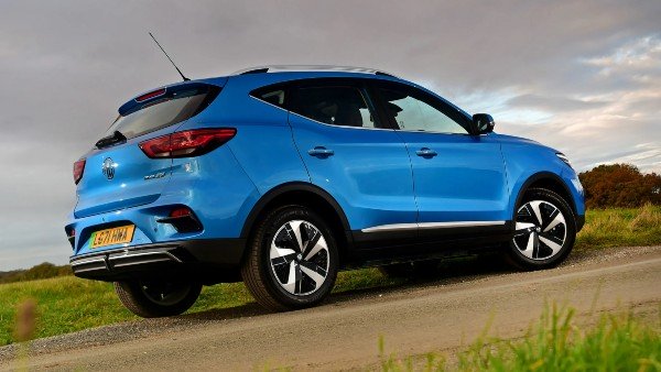 ఎమ్జి జెడ్ఎస్ ఈవీ ఎక్సైట్ (MG ZS EV Excite) విడుదల.. ఇప్పుడు డ్యూయెల్ టోన్ ఇంటీరియర్తో..